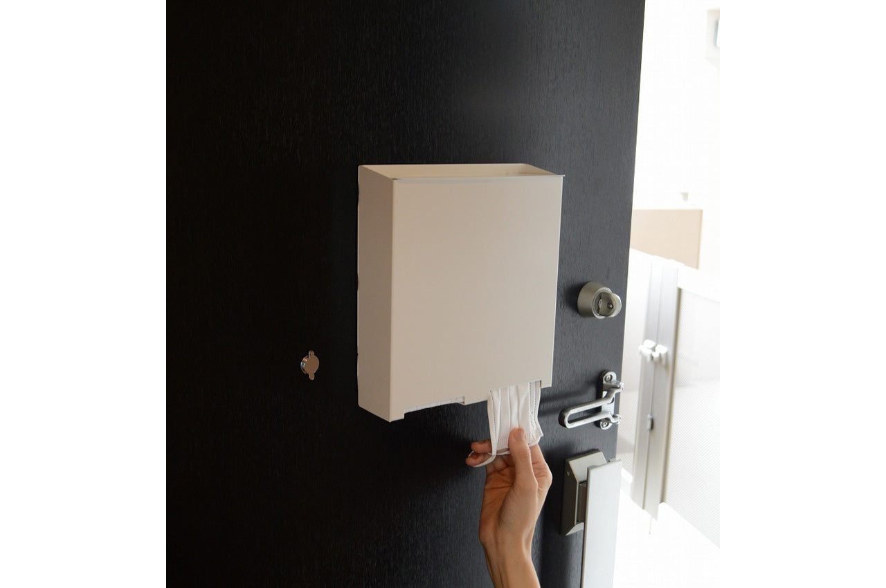 COLLEND　コレンド Magnet Type Double Mask Stocker マグネット式ダブルマスクストッカー　マスクストッカー　マスクホルダー